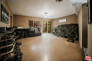 630 Hightree Rd, Santa Monica, CA 90402 - Photo 24