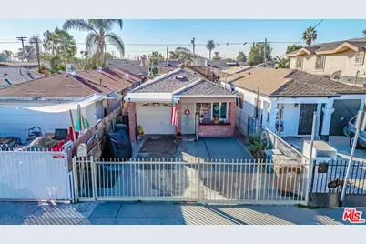 910 W W Elm St, Compton, CA 90221 - Photo 1