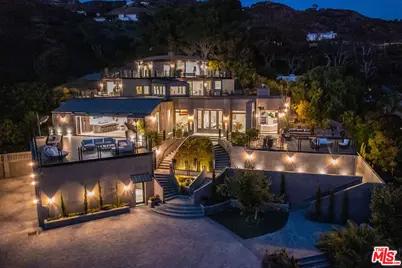 31555 Pacific Coast Hwy, Malibu, CA 90265 - Photo 1
