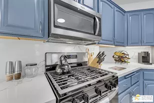 25181 Gail Dr, Idyllwild, CA 92549 - Photo 22