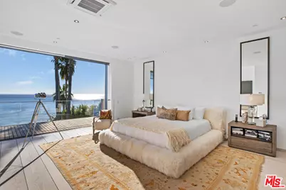 32802 Pacific Coast Hwy, Malibu, CA 90265 - Photo 24
