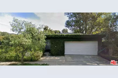 674 Palmera Ave, Pacific Palisades, CA 90272 - Photo 1