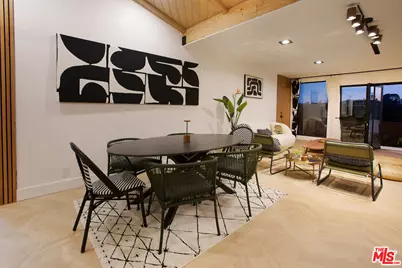 5102 Escobedo Dr, Woodland Hills, CA 91364 - Photo 14