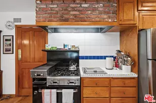 1809 Melhill Way, Los Angeles, CA 90049 - Photo 10
