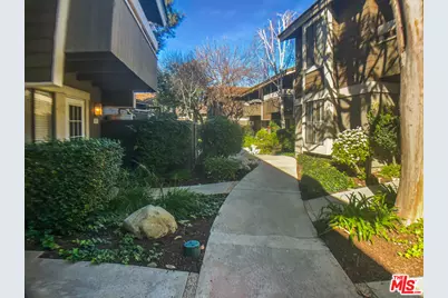 99 Streamwood, Irvine, CA 92620 - Photo 8