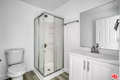 5107 Crenshaw Blvd, Los Angeles, CA 90043 - Photo 22