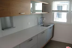 745 N Hayworth Ave, Los Angeles, CA 90046 - Photo 22