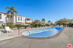 6435 Zumirez Dr, Malibu, CA 90265 - Photo 2