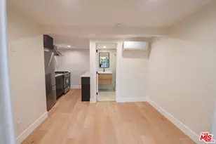 5005 Catalon Ave, Woodland Hills, CA 91364 - Photo 36