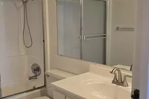 421 S La Fayette Park Pl, Los Angeles, CA 90057 - Photo 8