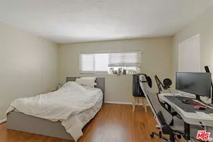 741 S Hobart Blvd, Los Angeles, CA 90005 - Photo 22