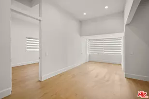 215 Windward Ave, Venice, CA 90291 - Photo 20