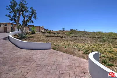 33182 Mulholland Hwy, Malibu, CA 90265 - Photo 12