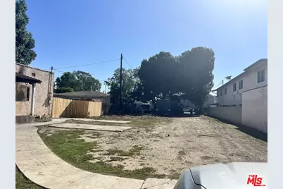 1071 Walnut St, Tustin, CA 92780 - Photo 1