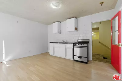 353 N Reno St, Los Angeles, CA 90026 - Photo 44