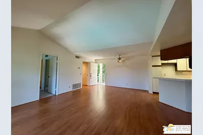 2700 Lawrence Crossley Rd #96, Palm Springs, CA 92264 - Photo 4