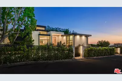 1600 Casale Rd, Pacific Palisades, CA 90272 - Photo 1