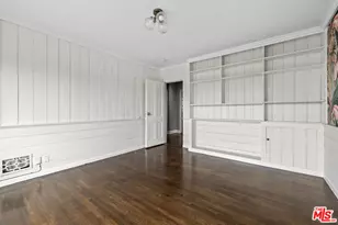 1307 S Rimpau Blvd, Los Angeles, CA 90019 - Photo 12