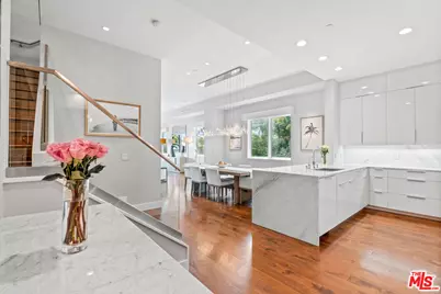 22065 Pacific Coast Hwy #1, Malibu, CA 90265 - Photo 10