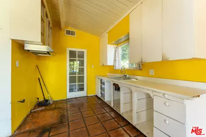 9870 Woodale Ave, Arleta, CA 91331 - Photo 12