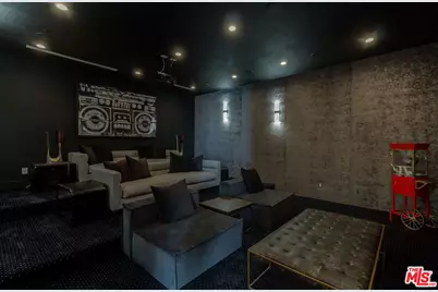 12119 Travis St, Los Angeles, CA 90049 - Photo 24