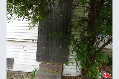 1563 E 108th St, Los Angeles, CA 90059 - Photo 26