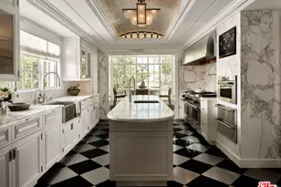 826 Greenway Dr, Beverly Hills, CA 90210 - Photo 14