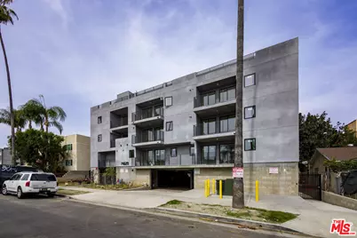 14629 Erwin St, Van Nuys, CA 91411 - Photo 2