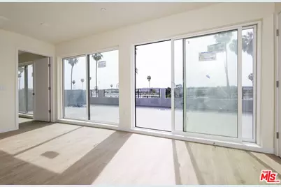 14629 Erwin St, Van Nuys, CA 91411 - Photo 16