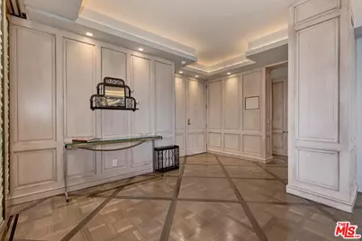 211 S Spalding Dr #603S, Beverly Hills, CA 90212 - Photo 8
