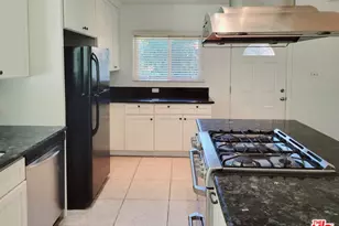 25353 Oak St, Lomita, CA 90717 - Photo 8