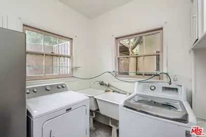 570 S Beverly Glen Blvd, Los Angeles, CA 90024 - Photo 62