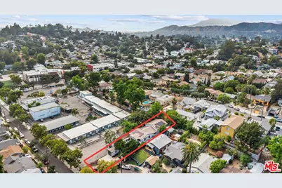6155 Poppy Peak Dr, Los Angeles, CA 90042 - Photo 20