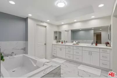 19 Rippling Strm, Irvine, CA 92603 - Photo 34