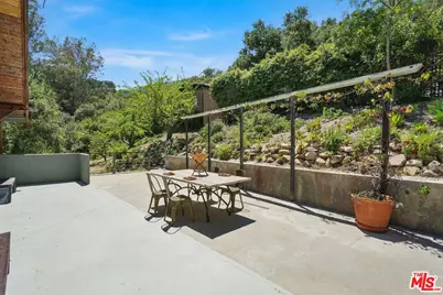 1527 Bainum Dr, Topanga, CA 90290 - Photo 54