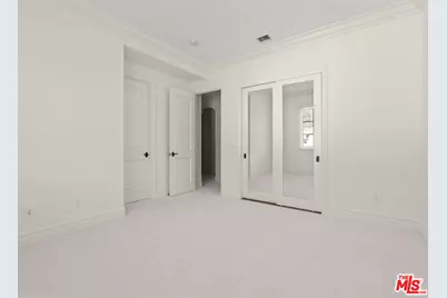 3697 Benedict Canyon Ln, Sherman Oaks, CA 91423 - Photo 44