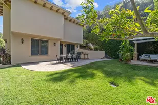 3697 Benedict Canyon Ln, Sherman Oaks, CA 91423 - Photo 40