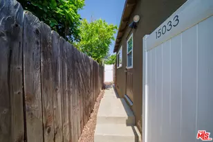 15031 Hartland St, Van Nuys, CA 91405 - Photo 8