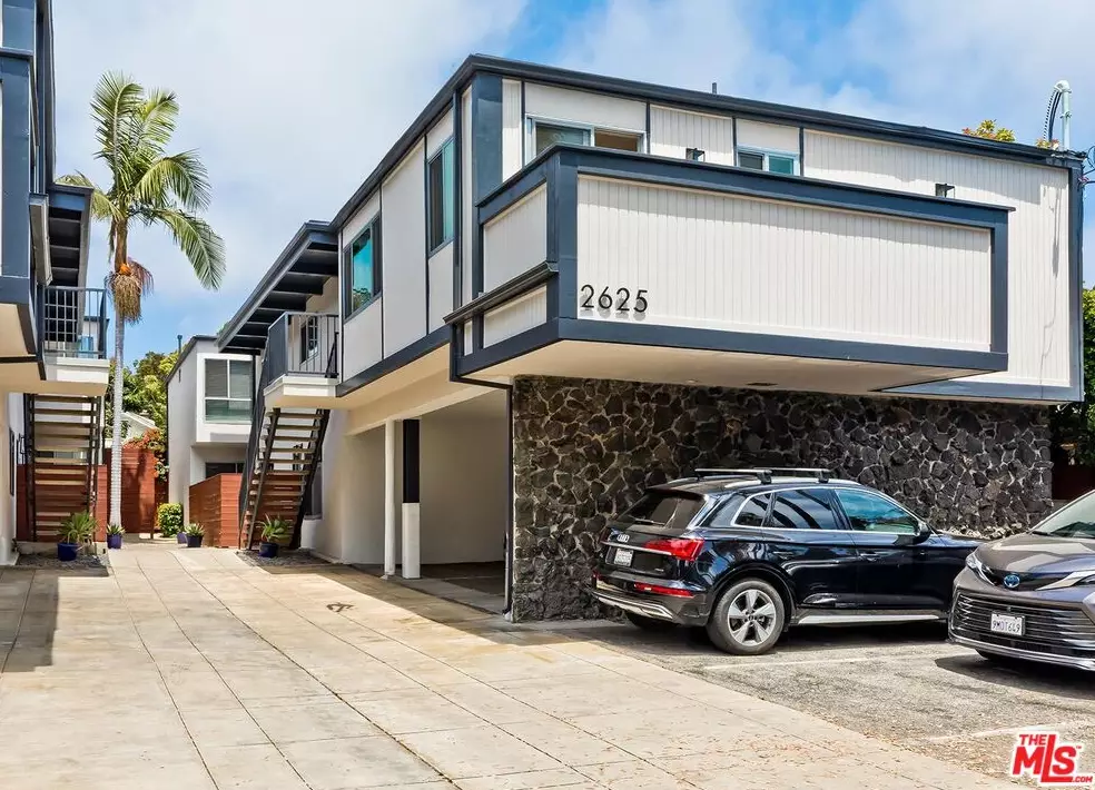 ３・・chitan6516・ピノガール 2625 6th St #3, Santa Monica, CA 90405 - MLS 25557783