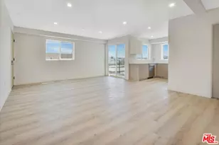 10918 Camarillo St, North Hollywood, CA 91603 - Photo 46