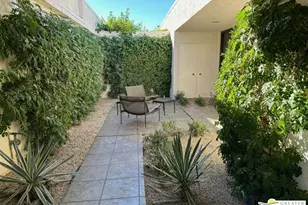 6 Trojan Ct, Rancho Mirage, CA 92270 - Photo 12