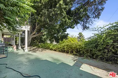 1830 N Sierra Bonita Ave, Los Angeles, CA 90046 - Photo 22