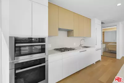 877 Francisco St #2811, Los Angeles, CA 90017 - Photo 12