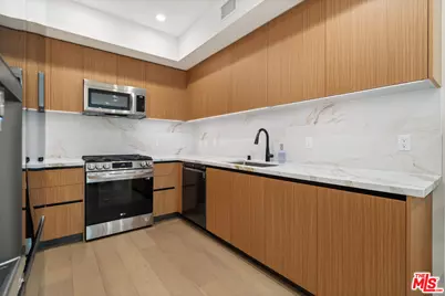 1123 S Shenandoah St #101, Los Angeles, CA 90035 - Photo 6