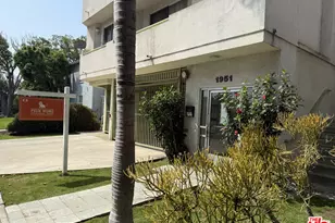 1951 Glendon Ave, Los Angeles, CA 90025 - Photo 38