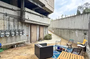 6820 Whitley Terrace, Los Angeles, CA 90068 - Photo 14