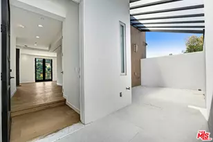 3761 Glenridge Dr, Sherman Oaks, CA 91423 - Photo 34