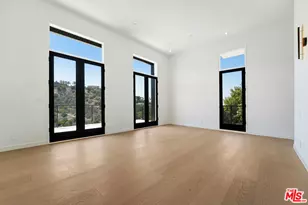 3761 Glenridge Dr, Sherman Oaks, CA 91423 - Photo 22