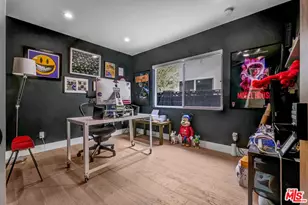 13117 Magnolia Blvd, Sherman Oaks, CA 91423 - Photo 18