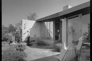 7316 Caverna Dr, Los Angeles, CA 90068 - Photo 18